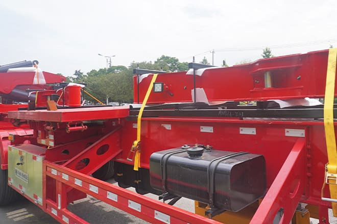 XCMG 2025 New Container Side Loader Trailer for Sale in Tanzania - Semirremolque portacontenedore/ Intercambiable: foto 5 XCMG 2025 New Container Side Loader Trailer for Sale in Tanzania - Semirremolque portacontenedore/ Intercambiable: foto 5