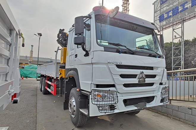 XCMG Folding Boom Truck Crane for Sale in Mexico - Camión grúa: foto 2 XCMG Folding Boom Truck Crane for Sale in Mexico - Camión grúa: foto 2