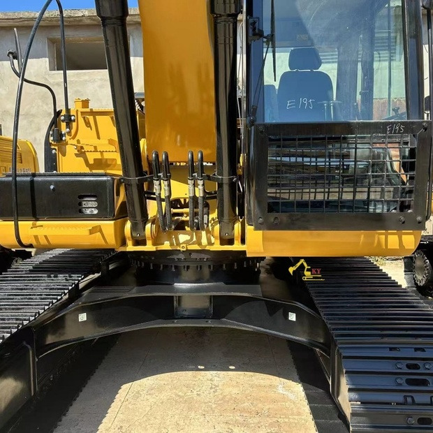 2023 Caterpillar 320D - Excavadora de cadenas: foto 5 2023 Caterpillar 320D - Excavadora de cadenas: foto 5