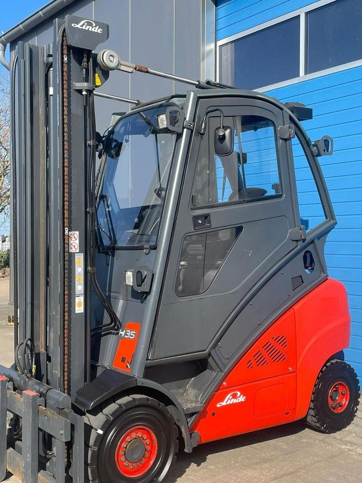 Linde H 35 T - 4745 h - Seitenschieber neu - - Carretilla elevadora de gas: foto 1 Linde H 35 T - 4745 h - Seitenschieber neu - - Carretilla elevadora de gas: foto 1