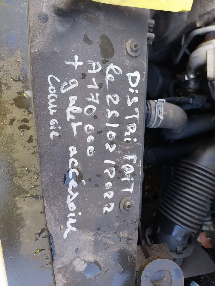 Citroën Berlingo PH2 Diesel. Contrôle technique défavorable pour défaillances majeures. VEHICULE VENDU EN L'ETAT, AUCUNE GARANTIE (il peut y avoir des problèmes mécanique non connus). - Coche: foto 5 Citroën Berlingo PH2 Diesel. Contrôle technique défavorable pour défaillances majeures. VEHICULE VENDU EN L'ETAT, AUCUNE GARANTIE (il peut y avoir des problèmes mécanique non connus). - Coche: foto 5