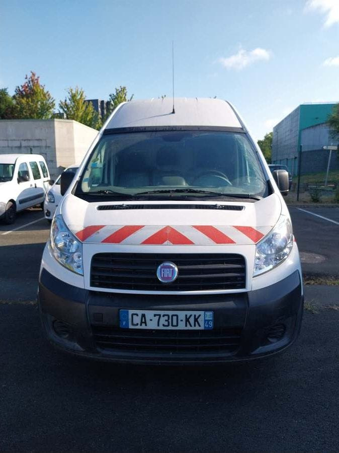 Fiat Scudo. Contrôle technique défavorable pour défaillance - Furgón, Vehículo municipal: foto 1 Fiat Scudo. Contrôle technique défavorable pour défaillance - Furgón, Vehículo municipal: foto 1