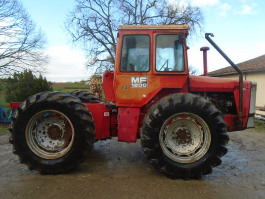 Massey Ferguson 1200 - Tractor: foto 2 Massey Ferguson 1200 - Tractor: foto 2