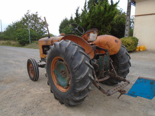 Someca super 40 - Tractor: foto 5 Someca super 40 - Tractor: foto 5