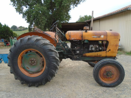 Someca super 40 - Tractor: foto 1 Someca super 40 - Tractor: foto 1
