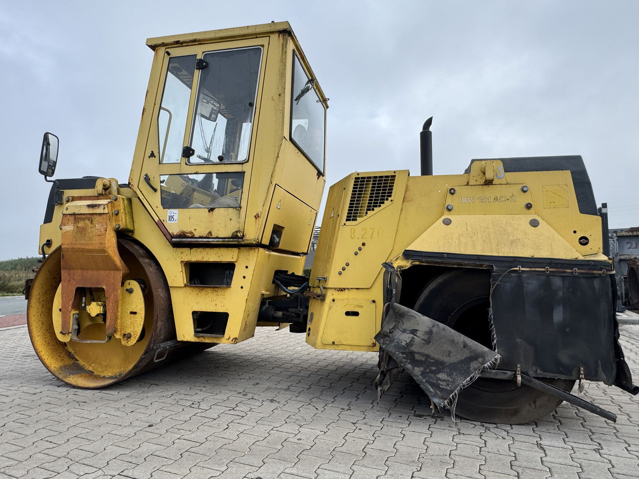 Bomag BW 151 AC-2 - Compactador mixto: foto 5 Bomag BW 151 AC-2 - Compactador mixto: foto 5