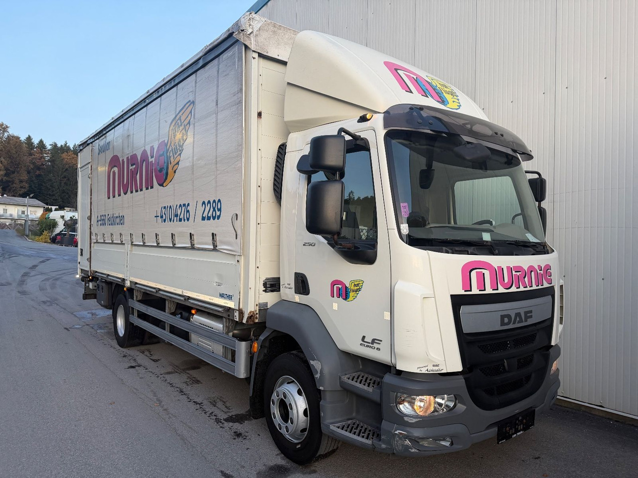 DAF LF 250 16T/LBW €6 - Camión lona: foto 2 DAF LF 250 16T/LBW €6 - Camión lona: foto 2