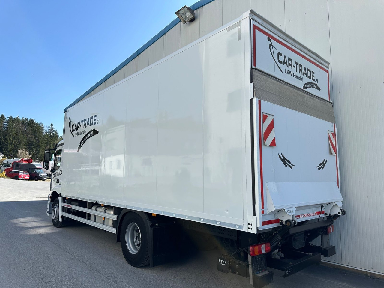 Mercedes-Benz Actros 1833 Koffer/LBW - Camión caja cerrada: foto 4 Mercedes-Benz Actros 1833 Koffer/LBW - Camión caja cerrada: foto 4