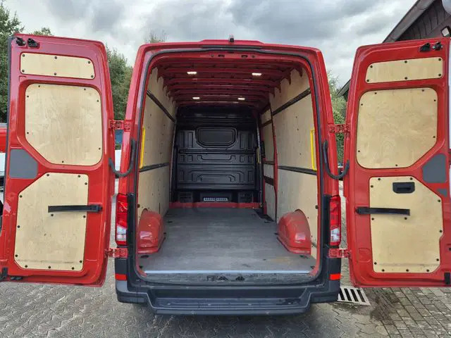 VOLKSWAGEN Crafter 35 Maxi, L4H3 - Furgoneta caja cerrada: foto 5 VOLKSWAGEN Crafter 35 Maxi, L4H3 - Furgoneta caja cerrada: foto 5