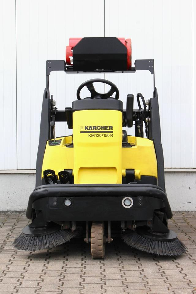 Kärcher KM120/150R LPG Aufsitz- Kehrsaugmaschine Kehrmaschine Gas - Barredora industrial: foto 5 Kärcher KM120/150R LPG Aufsitz- Kehrsaugmaschine Kehrmaschine Gas - Barredora industrial: foto 5