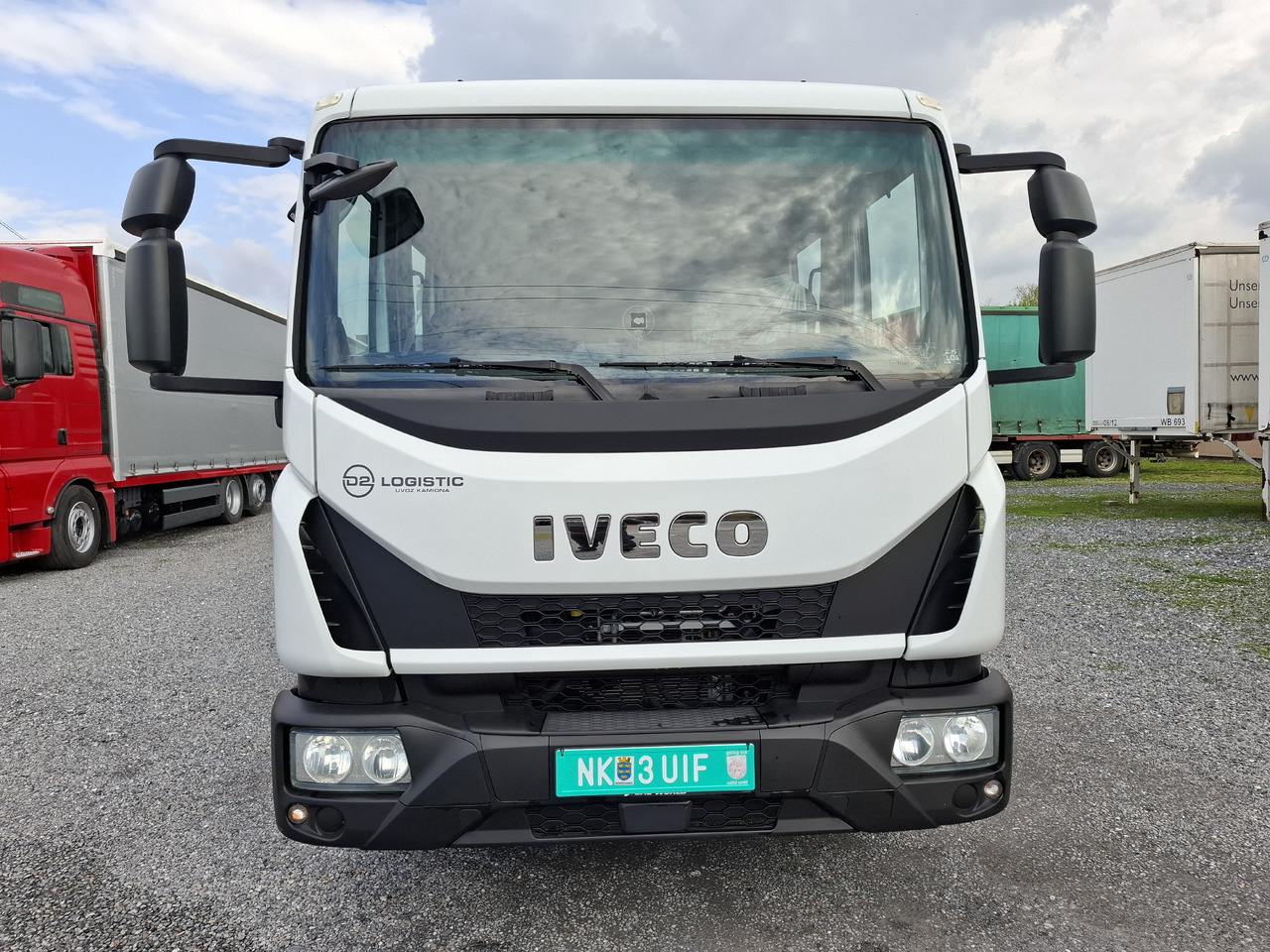 IVECO Eurocargo ML120EL18 Comet 31-17 HQ - Camión con plataforma elevadora: foto 2 IVECO Eurocargo ML120EL18 Comet 31-17 HQ - Camión con plataforma elevadora: foto 2