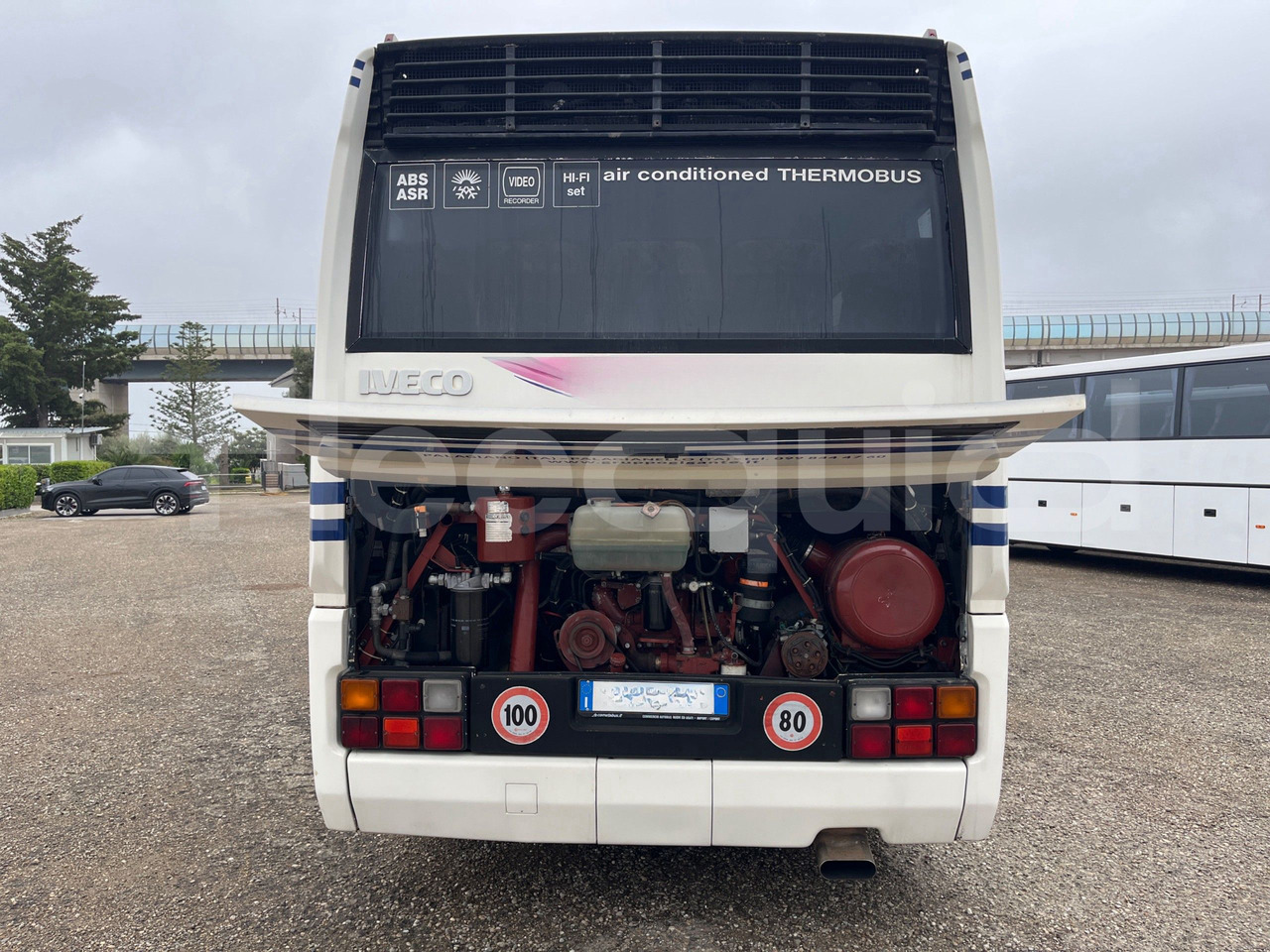 Leasing de  Iveco 380 Iveco 380: foto 15