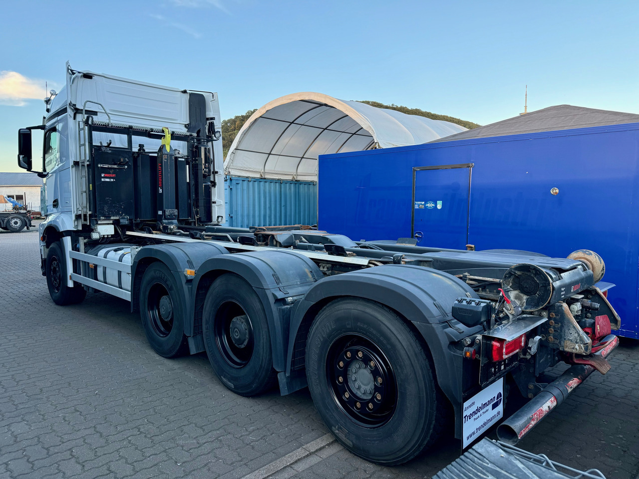 Leasing de MERCEDES-BENZ Arocs 3553 4 Achsen Tridem MERCEDES-BENZ Arocs 3553 4 Achsen Tridem: foto 9 Leasing de MERCEDES-BENZ Arocs 3553 4 Achsen Tridem MERCEDES-BENZ Arocs 3553 4 Achsen Tridem: foto 9