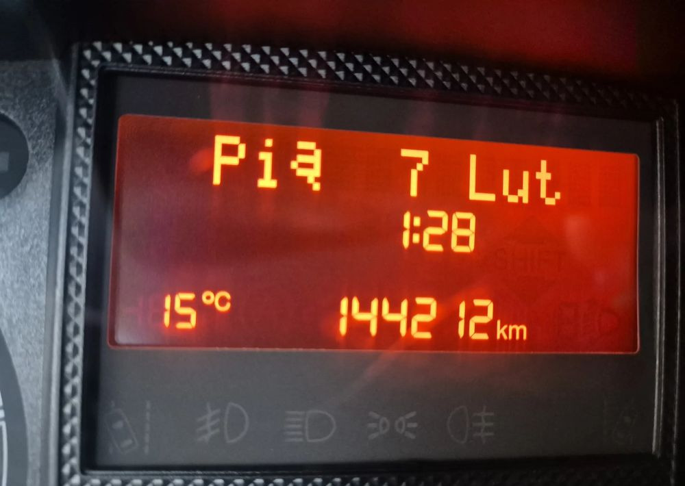 Furgoneta combi Peugeot Boxer 2.2 150KM brygadówka Maxi wzmocniony koła 16 cali Dubel: foto 15 Furgoneta combi Peugeot Boxer 2.2 150KM brygadówka Maxi wzmocniony koła 16 cali Dubel: foto 15