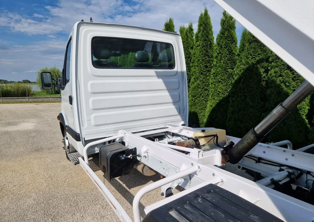 Renault Mascott 3.0 DXI - Furgoneta basculante: foto 5 Renault Mascott 3.0 DXI - Furgoneta basculante: foto 5