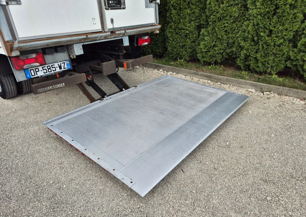 Winda Dhollandia 750kg Iveco , 2015 rok ,stan bdb! - Trampilla elevadora: foto 2 Winda Dhollandia 750kg Iveco , 2015 rok ,stan bdb! - Trampilla elevadora: foto 2