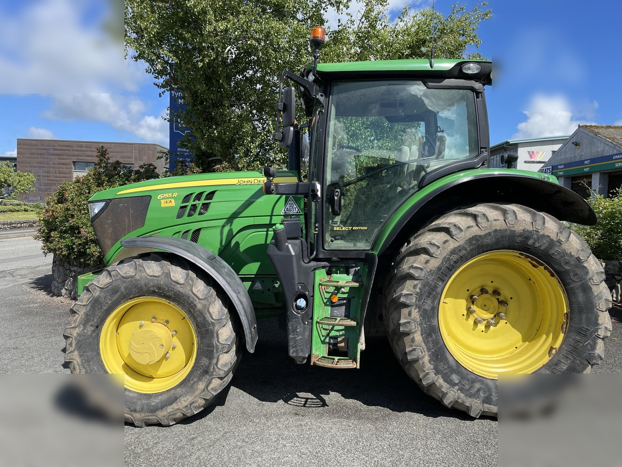 2019 JOHN DEERE 6155R - Tractor: foto 2 2019 JOHN DEERE 6155R - Tractor: foto 2