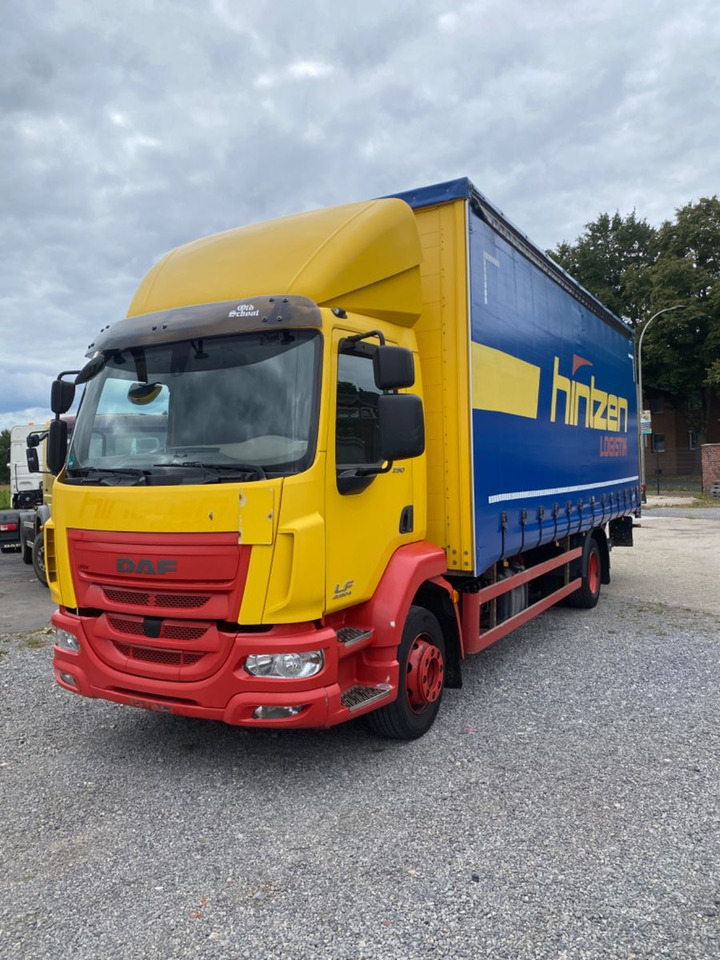 DAF LF 14.290 Pritsche mit LBW - Camión lona: foto 2 DAF LF 14.290 Pritsche mit LBW - Camión lona: foto 2