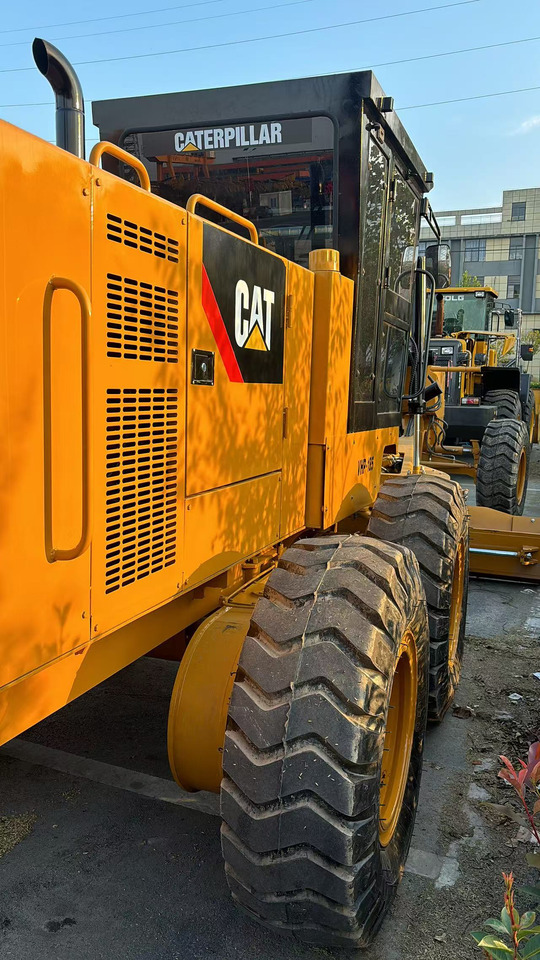 Grader CATERPILLAR 140H used motor grader source supplier: foto 6 Grader CATERPILLAR 140H used motor grader source supplier: foto 6
