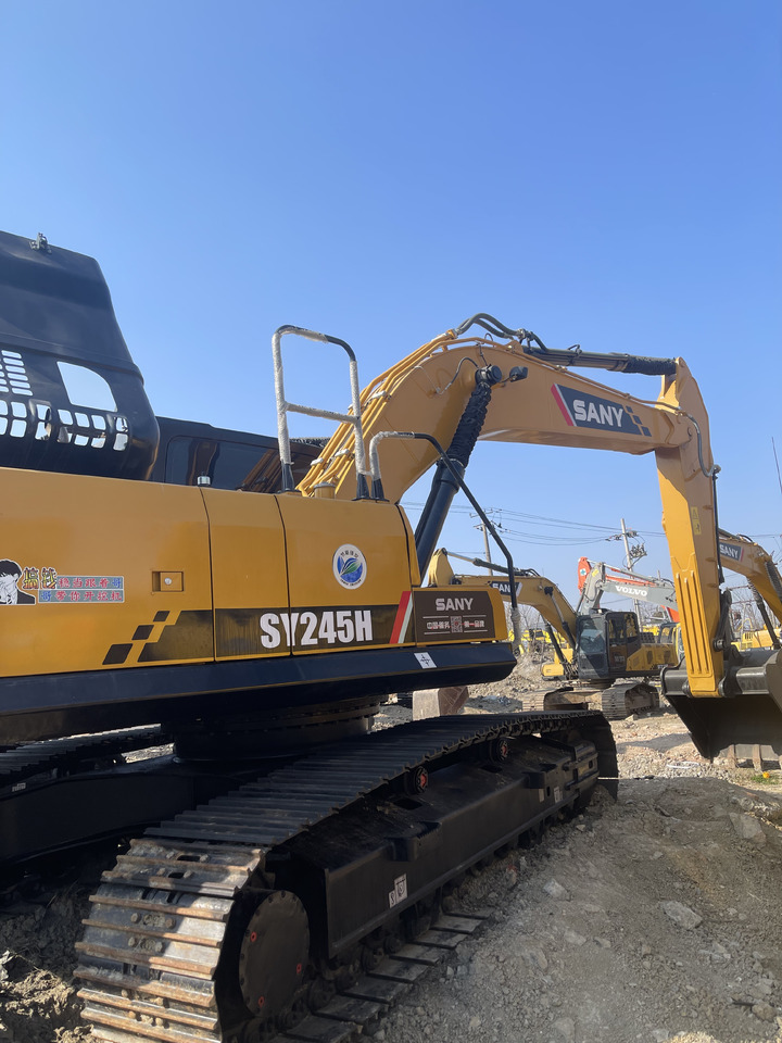 SANY sy245H - Excavadora de cadenas: foto 2 SANY sy245H - Excavadora de cadenas: foto 2