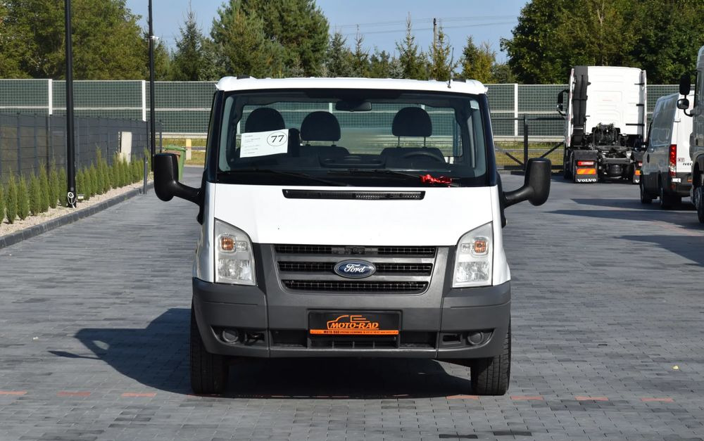 Ford TRANSIT / 2.2 - 115 KM / LAWETA / POMOC DROGOWA / NAJAZDY / 3 OSOBY / SPROWADZONY - Grua de remolque autos: foto 2 Ford TRANSIT / 2.2 - 115 KM / LAWETA / POMOC DROGOWA / NAJAZDY / 3 OSOBY / SPROWADZONY - Grua de remolque autos: foto 2
