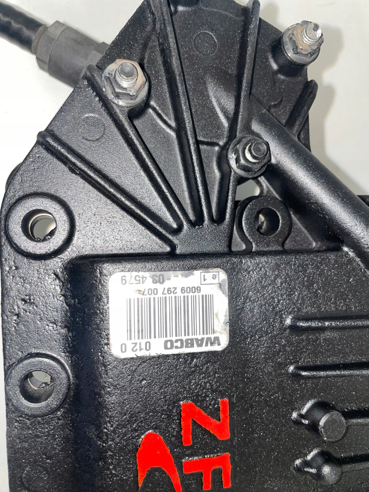 ASTRONIC WYBIERAK SKRZYNIA BIEGÓW MAN TGS TGX - Cabina e interior para Camión: foto 2 ASTRONIC WYBIERAK SKRZYNIA BIEGÓW MAN TGS TGX - Cabina e interior para Camión: foto 2