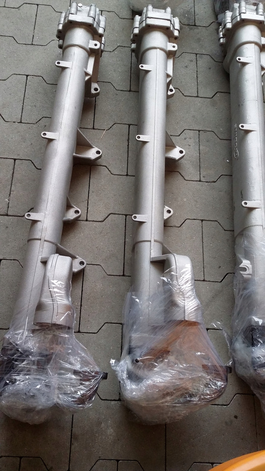 MAN F2000 TGA EGR TGX RECYRKULATOR D20,D26,D28 - Enfriador EGR para Camión: foto 3 MAN F2000 TGA EGR TGX RECYRKULATOR D20,D26,D28 - Enfriador EGR para Camión: foto 3