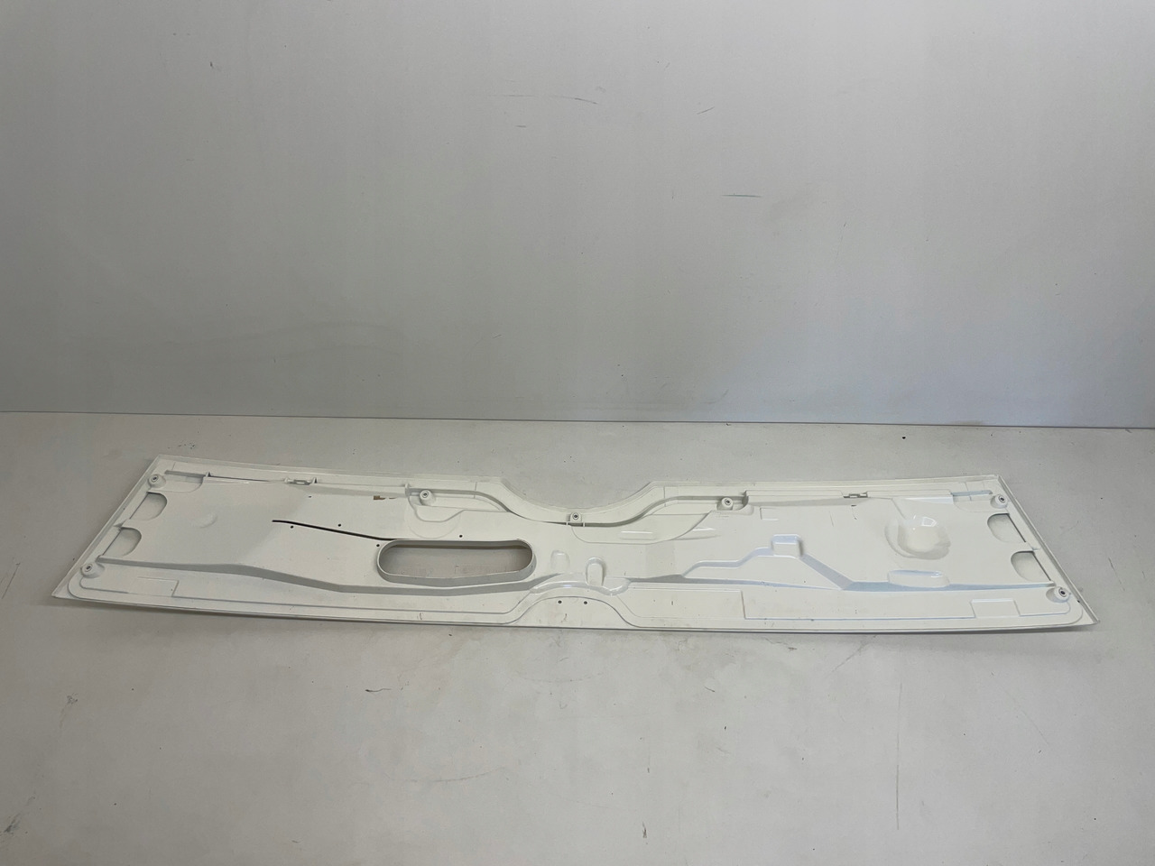 MASKA ATRAPA M ERCEDES ACTROS MP4 MP 4 - Capota para Camión: foto 3 MASKA ATRAPA M ERCEDES ACTROS MP4 MP 4 - Capota para Camión: foto 3