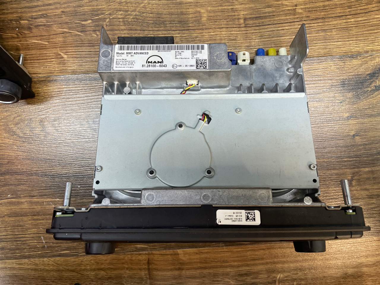 RADIO NAWIGACJA MAN TGS TGX EURO 6 81281006043 - Sistema de navegación para Camión: foto 5 RADIO NAWIGACJA MAN TGS TGX EURO 6 81281006043 - Sistema de navegación para Camión: foto 5