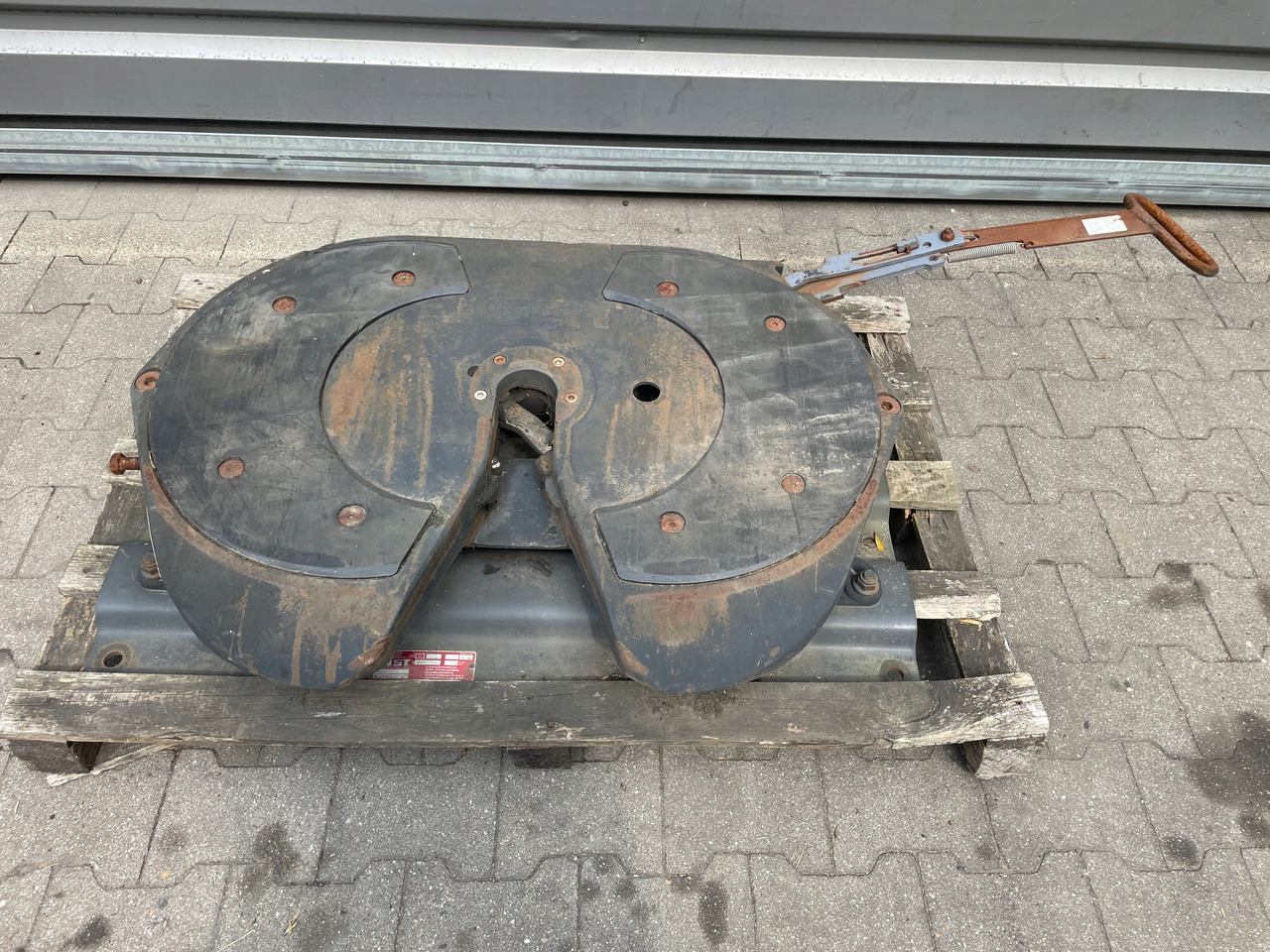 SIODŁO JOST MERCEDES ACTROS MP4 MP 4 A9603170021 - Carrocería y exterior para Camión: foto 1 SIODŁO JOST MERCEDES ACTROS MP4 MP 4 A9603170021 - Carrocería y exterior para Camión: foto 1