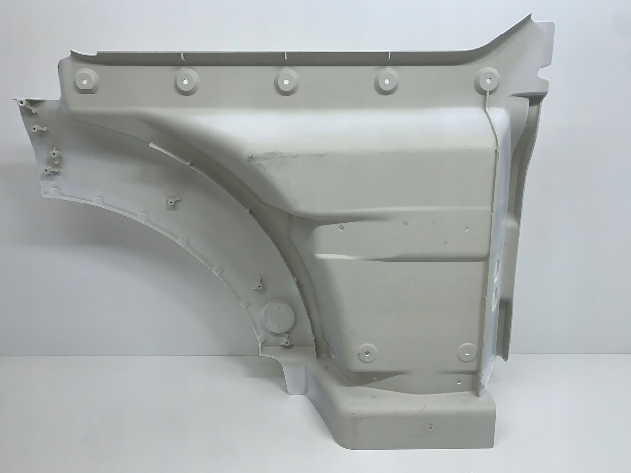 STOPNICA STOPIEŃ MAN TGX EURO 6 RAL 9010 NR 1810 - Puerta y piezas para Camión: foto 2 STOPNICA STOPIEŃ MAN TGX EURO 6 RAL 9010 NR 1810 - Puerta y piezas para Camión: foto 2