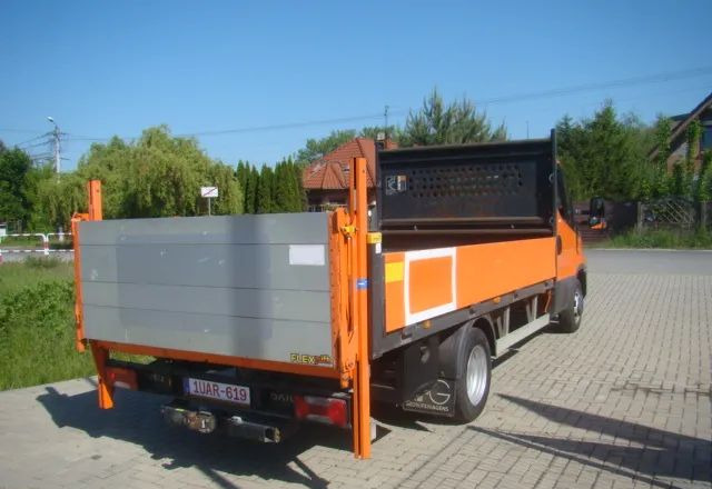 Iveco DAILY 35 C 15 WINDA 750KG 3.5T NA HAKU - Furgoneta caja abierta: foto 5 Iveco DAILY 35 C 15 WINDA 750KG 3.5T NA HAKU - Furgoneta caja abierta: foto 5