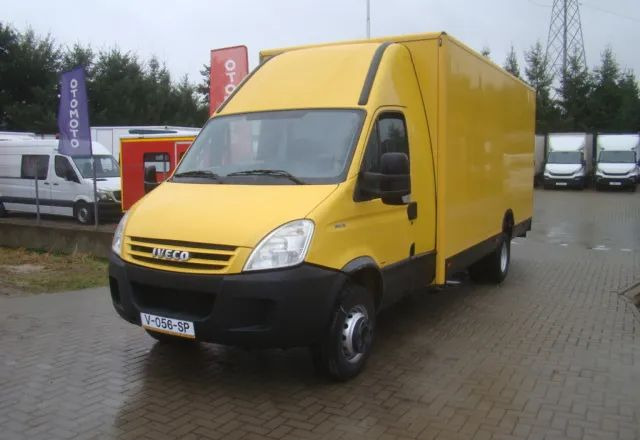 Iveco DAILY 65 C 18 3.0TDI 5.10M - Furgoneta caja cerrada: foto 1 Iveco DAILY 65 C 18 3.0TDI 5.10M - Furgoneta caja cerrada: foto 1