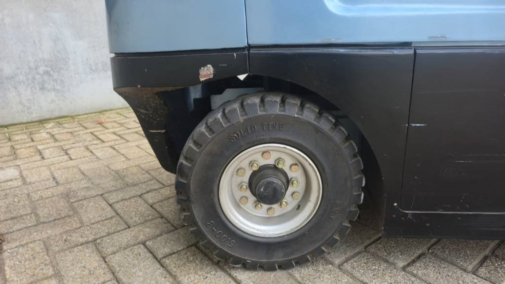 Royal E15 - Carretilla elevadora eléctrica: foto 5 Royal E15 - Carretilla elevadora eléctrica: foto 5