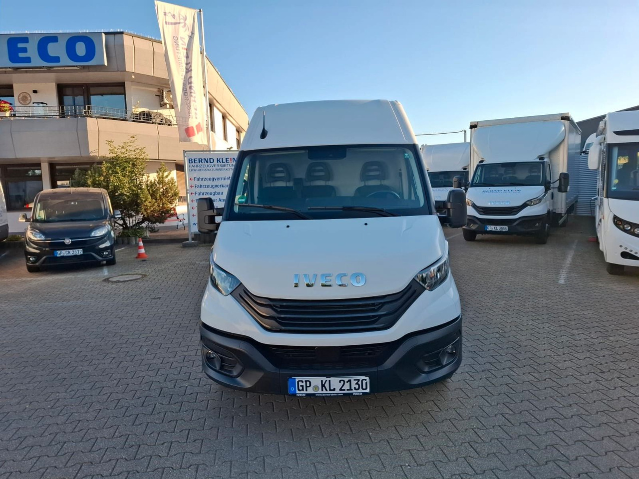 Iveco 35-160V/P, Luftfed., KLima, HiMatic, DAB,. - Furgón: foto 4 Iveco 35-160V/P, Luftfed., KLima, HiMatic, DAB,. - Furgón: foto 4
