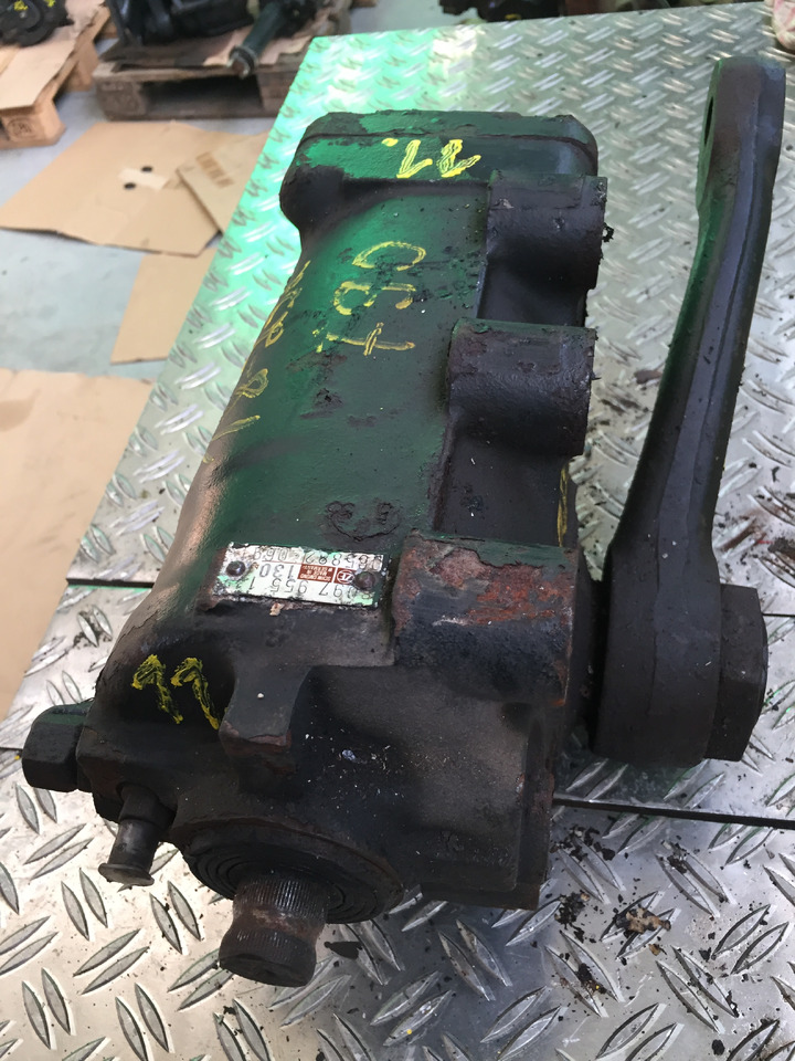 Gebrauchtes Lenkgetriebe MAN F 90, 18.232, Artikel - Nr.: 81.9999 - 9999 - Caja de dirección para Camión: foto 2 Gebrauchtes Lenkgetriebe MAN F 90, 18.232, Artikel - Nr.: 81.9999 - 9999 - Caja de dirección para Camión: foto 2