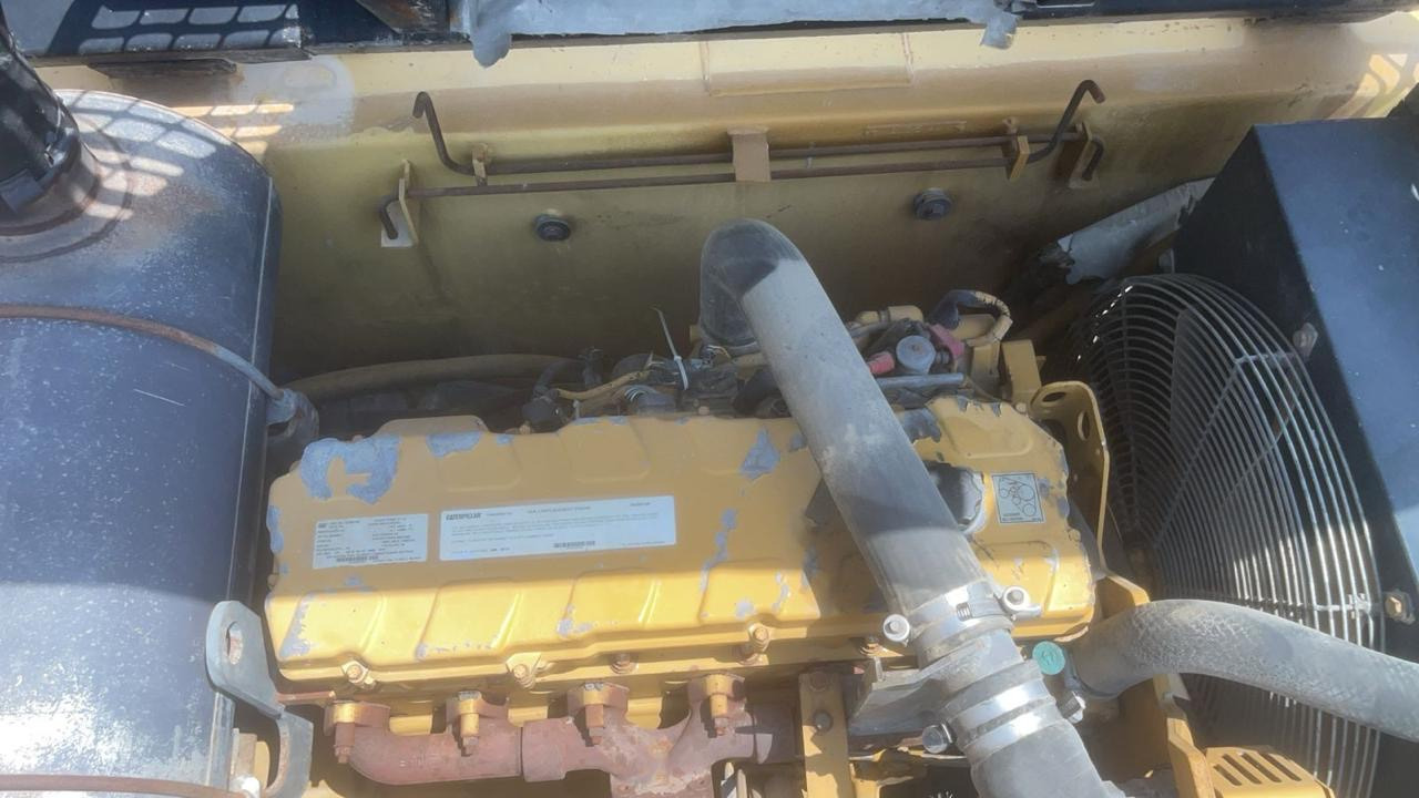 CATERPILLAR 330C - Excavadora de cadenas: foto 3 CATERPILLAR 330C - Excavadora de cadenas: foto 3