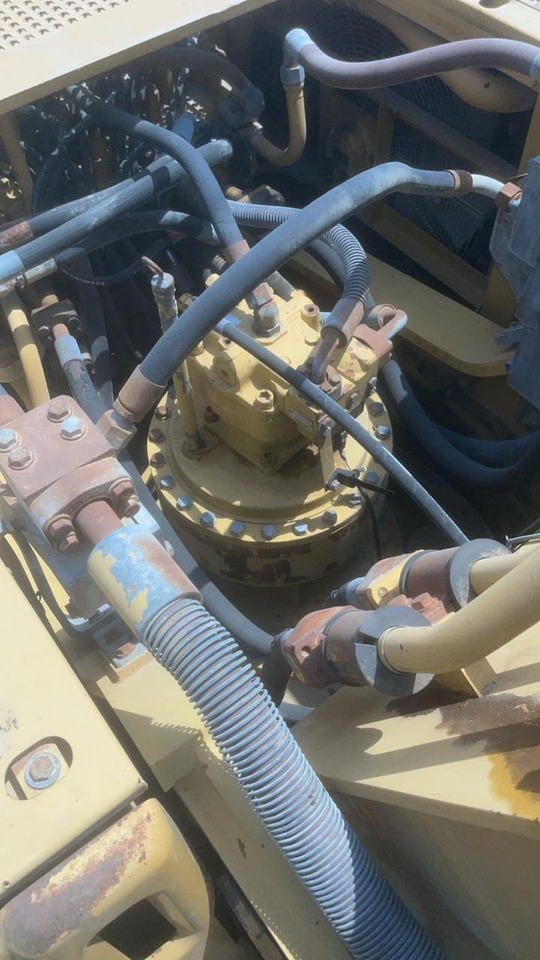 CATERPILLAR 330C - Excavadora de cadenas: foto 4 CATERPILLAR 330C - Excavadora de cadenas: foto 4