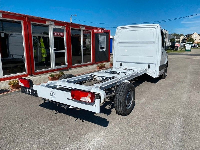 Mercedes-Benz Sprinter 315 Doka Kipper 3,5T Anhängelast - Furgoneta basculante: foto 4 Mercedes-Benz Sprinter 315 Doka Kipper 3,5T Anhängelast - Furgoneta basculante: foto 4