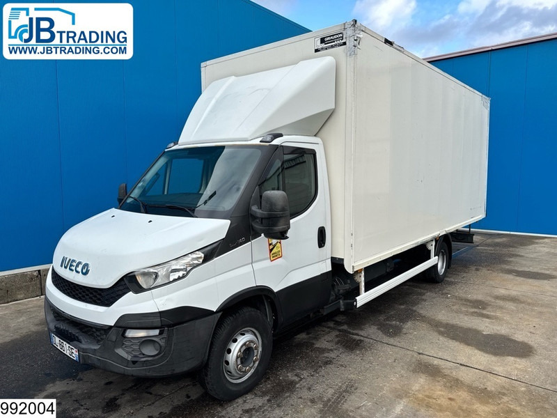 Iveco Daily 65-140 CNG EURO 6, CNG, Leaf suspension, Manual - Camión caja cerrada: foto 1 Iveco Daily 65-140 CNG EURO 6, CNG, Leaf suspension, Manual - Camión caja cerrada: foto 1