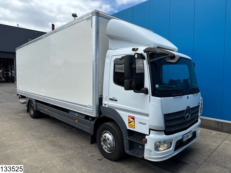 Mercedes-Benz Atego 1321 EURO 6, Dhollandia - Camión caja cerrada: foto 4 Mercedes-Benz Atego 1321 EURO 6, Dhollandia - Camión caja cerrada: foto 4