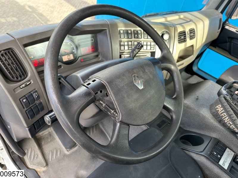 Leasing de Renault Kerax 380 Dxi 6X4, EURO 6, Retarder, Palfinger, Remote Renault Kerax 380 Dxi 6X4, EURO 6, Retarder, Palfinger, Remote: foto 7 Leasing de Renault Kerax 380 Dxi 6X4, EURO 6, Retarder, Palfinger, Remote Renault Kerax 380 Dxi 6X4, EURO 6, Retarder, Palfinger, Remote: foto 7