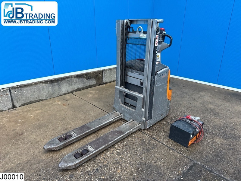 Still EXD18L 1800 kg, 2.11 m, Electric, 383 hours - Apilador: foto 1 Still EXD18L 1800 kg, 2.11 m, Electric, 383 hours - Apilador: foto 1