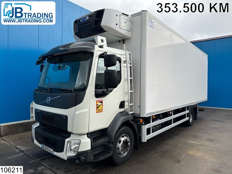 Volvo FL 250 EURO 6, Carrier, Meat hanging rails - Camión frigorífico: foto 1 Volvo FL 250 EURO 6, Carrier, Meat hanging rails - Camión frigorífico: foto 1
