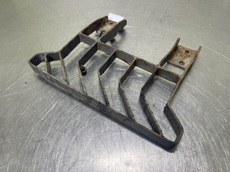 Ahlmann AS900-23120256-Stair panel/Trittstufen/Traptreden - Bastidor/ Chasis para Maquinaria de construcción: foto 1 Ahlmann AS900-23120256-Stair panel/Trittstufen/Traptreden - Bastidor/ Chasis para Maquinaria de construcción: foto 1