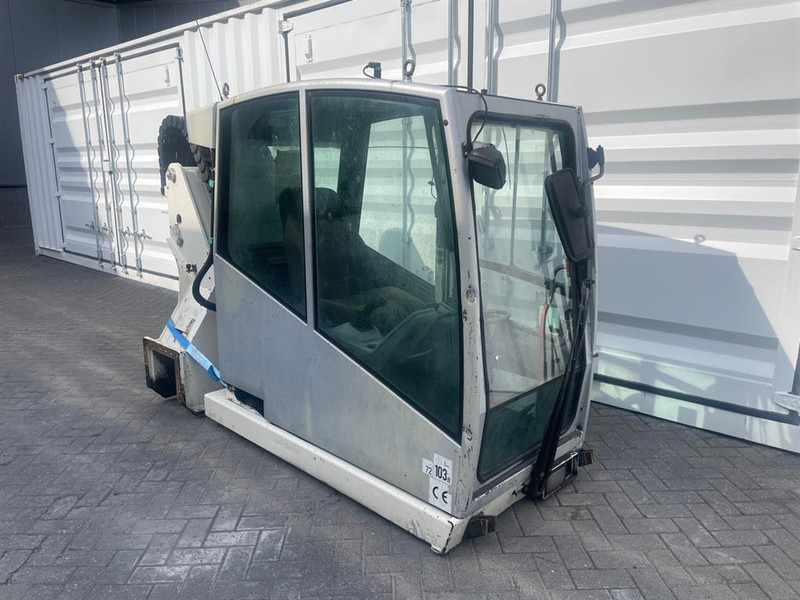 Atlas 1704MH - Cabin/Kabine/Cabine - Cabina e interior para Maquinaria de construcción: foto 1 Atlas 1704MH - Cabin/Kabine/Cabine - Cabina e interior para Maquinaria de construcción: foto 1