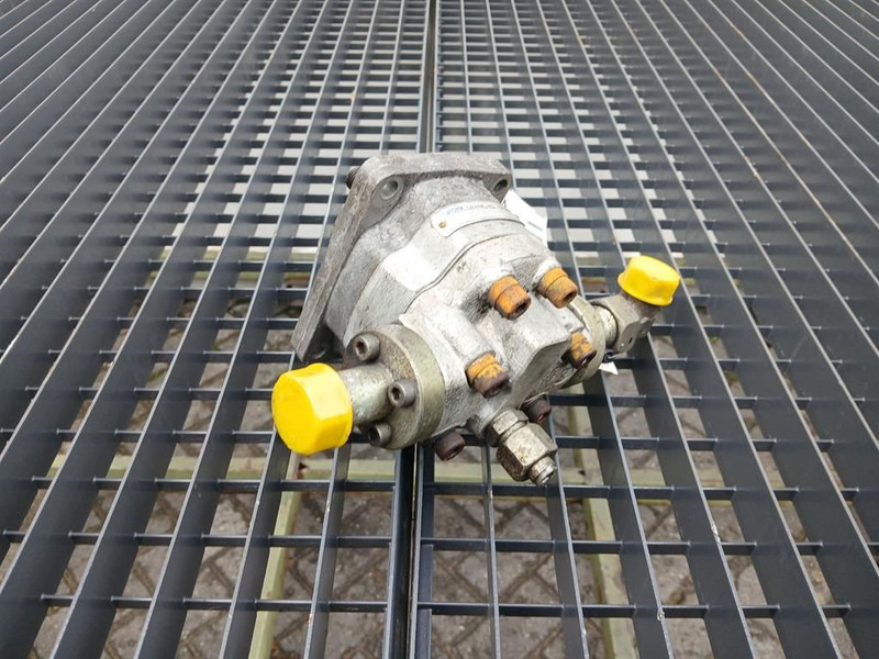 Atlas 1704MH-Haldex GM5-16-H11F-23-GE648-Gearpump - Hidráulica para Maquinaria de construcción: foto 3 Atlas 1704MH-Haldex GM5-16-H11F-23-GE648-Gearpump - Hidráulica para Maquinaria de construcción: foto 3