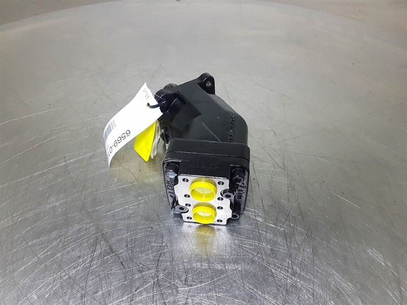 HYVA XP32_0517640-Hydraulic motor/Hydraulikmotor - Hidráulica para Maquinaria de construcción: foto 4 HYVA XP32_0517640-Hydraulic motor/Hydraulikmotor - Hidráulica para Maquinaria de construcción: foto 4