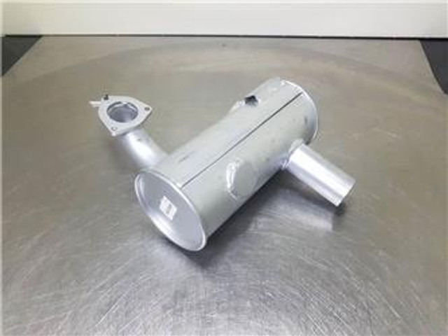 JCB 3CX-993/66200-Wacker Neuson 1000001785-Exhaust - Motor para Maquinaria de construcción: foto 1 JCB 3CX-993/66200-Wacker Neuson 1000001785-Exhaust - Motor para Maquinaria de construcción: foto 1