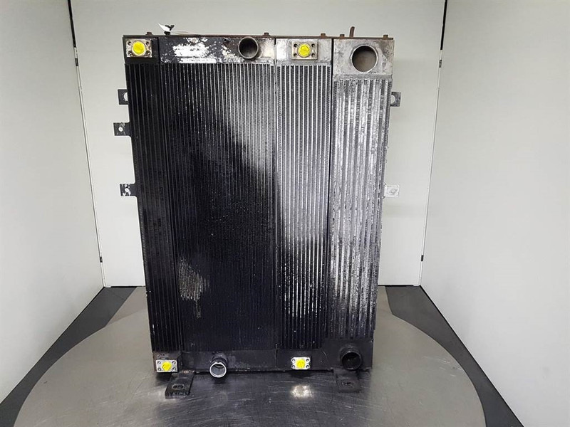 JCB 426E AGRI HT - Cooler/Kühler/Koeler - Motor para Maquinaria de construcción: foto 1 JCB 426E AGRI HT - Cooler/Kühler/Koeler - Motor para Maquinaria de construcción: foto 1